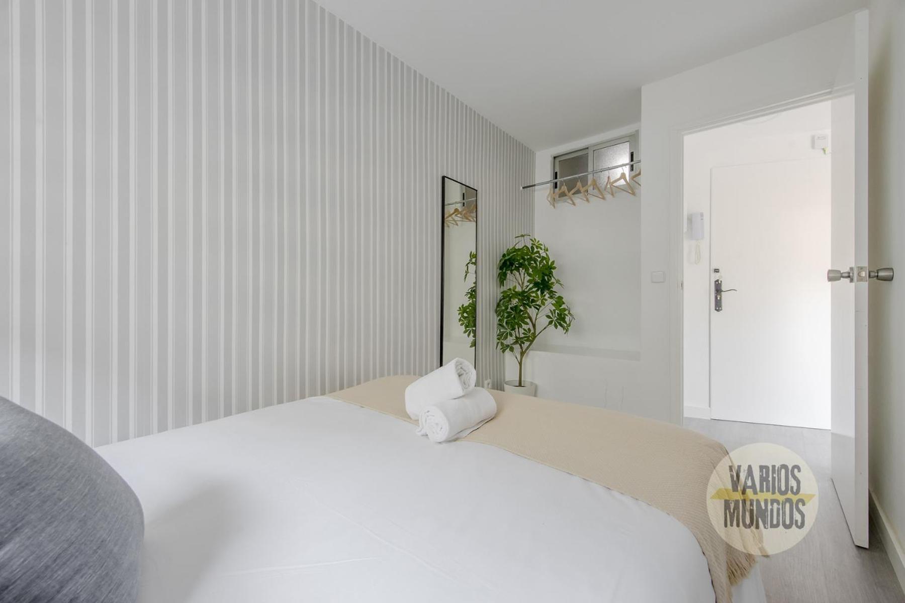 Atico Calle Silva Para 3Pax Con Terraza Esquina Con Gran Via E2 Madrid Exteriér fotografie