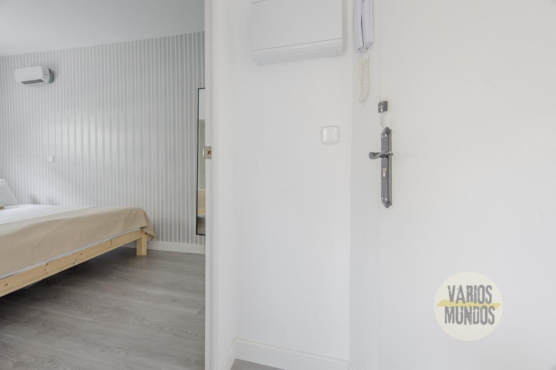 Atico Calle Silva Para 3Pax Con Terraza Esquina Con Gran Via E2 Madrid Exteriér fotografie